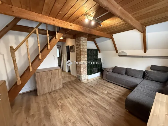 Eladó üdülő és hétvégi ház Esztergom, Tündérkert utca 48 nm