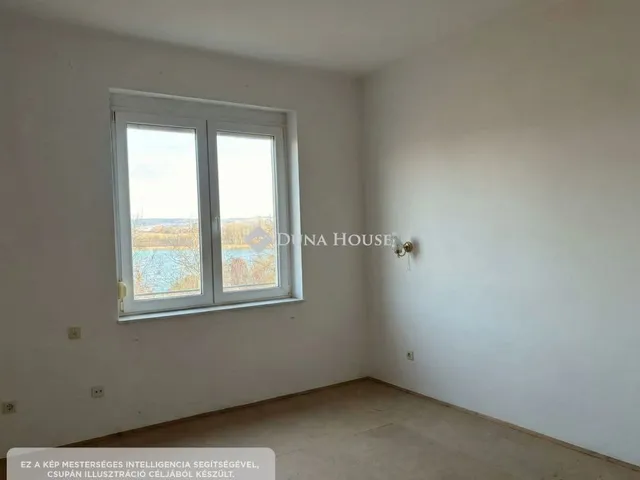 Eladó lakás Lábatlan, Cementgyári lakótelep 46 nm