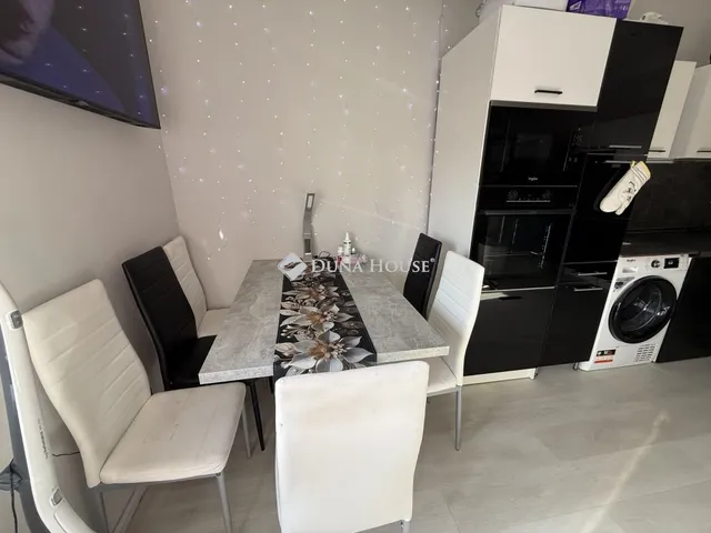 Eladó lakás Lábatlan, Cementgyári lakótelep 46 nm