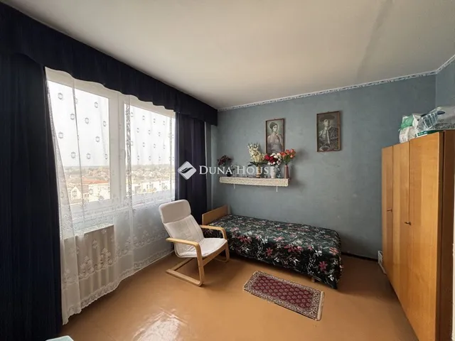 Eladó lakás Nyergesújfalu, Május 1. tér 54 nm