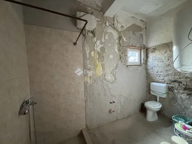 Eladó lakás Lábatlan, Rákóczi Ferenc út 67 nm