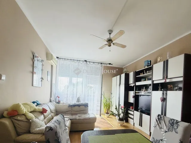 Eladó lakás Tatabánya 43 nm