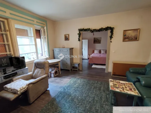 Eladó lakás Esztergom, Aradi vértanúk tere 62 nm