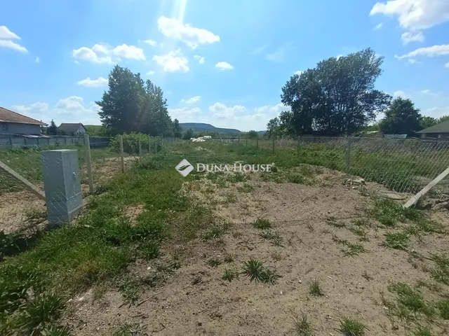 Eladó telek Esztergom, Sátorkői út 1000 nm