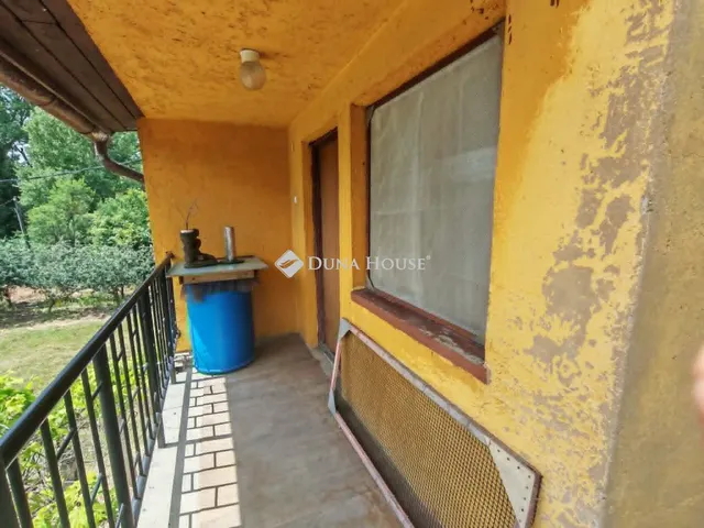 Eladó telek Nyergesújfalu, Zártkert 1149 nm
