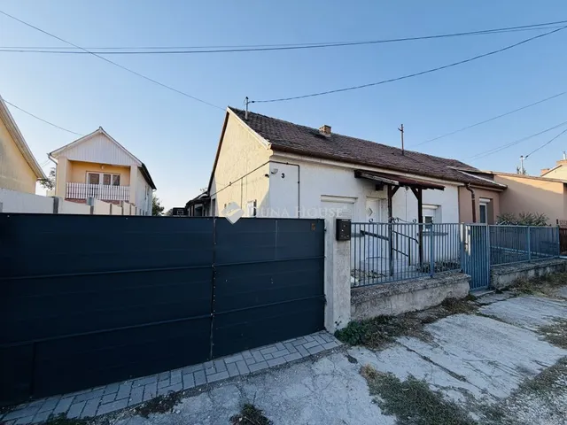 Eladó ház Tát 103 nm