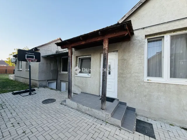 Eladó ház Tát 103 nm