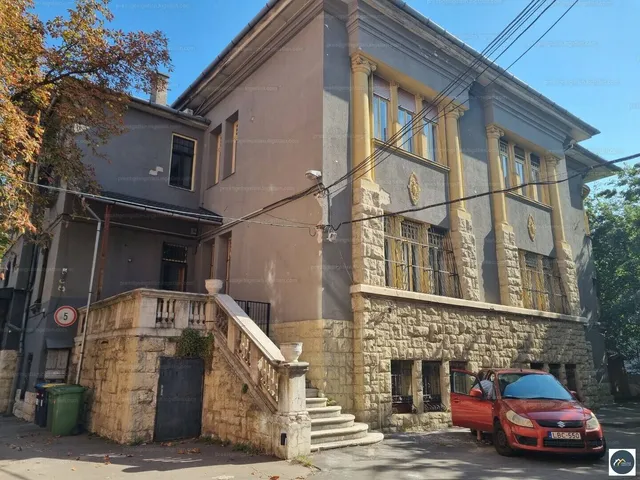 Kiadó kereskedelmi és ipari ingatlan Budapest XIV. kerület 390 nm