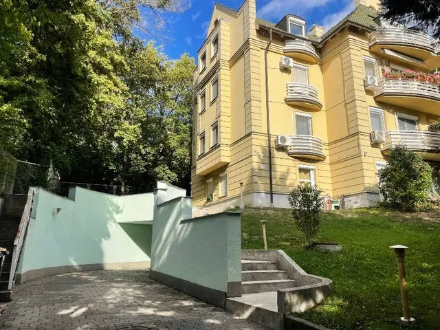 Eladó lakás Budapest XI. kerület 71 nm