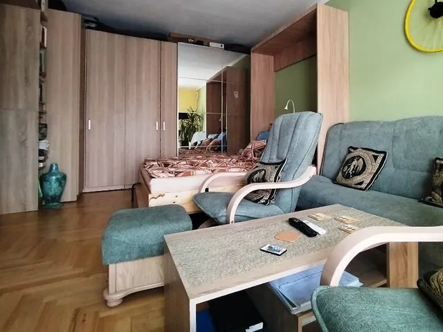 Eladó lakás Budapest III. kerület 57 nm