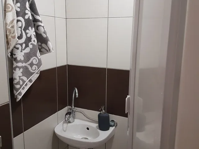 Kiadó lakás Budapest XVI. kerület, Cinkota 8 nm