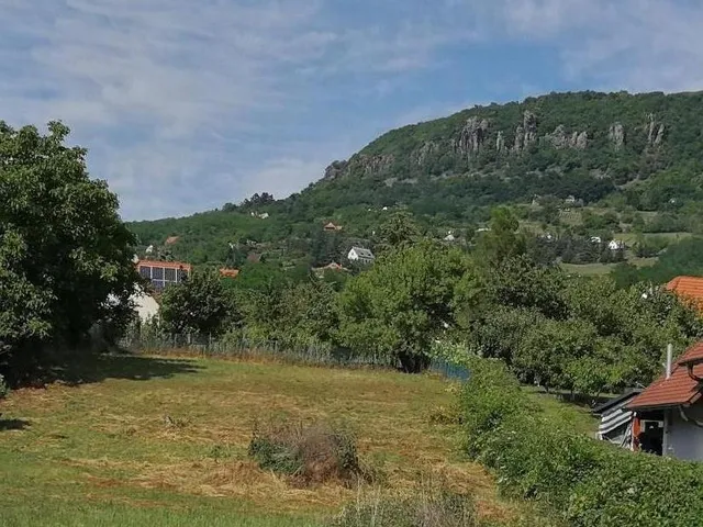 Eladó telek Badacsonytördemic 1318 nm