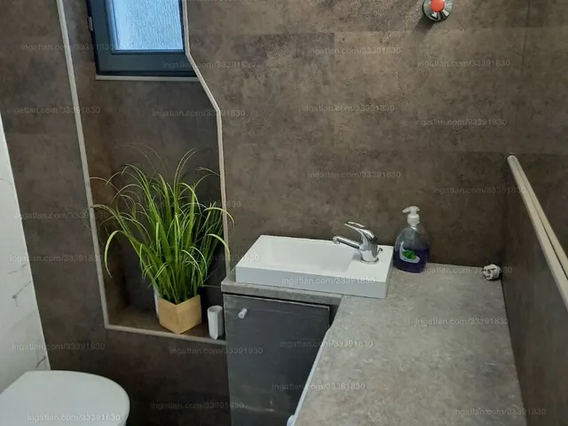 Kiadó lakás Budapest IV. kerület, Irányi Dániel utca 26 nm