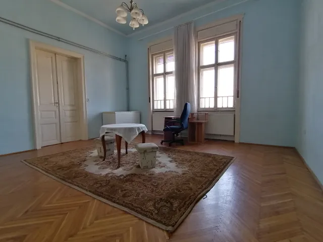 Eladó lakás Szeged, Alsóváros, Kálvária sugárút 30 83 nm