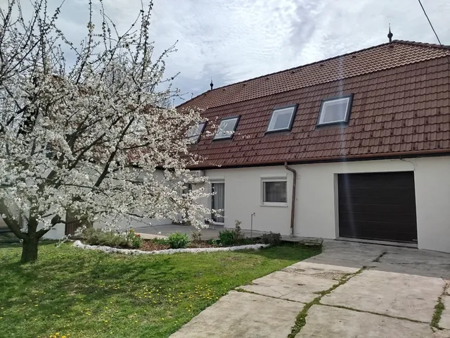 Eladó ház Kaposvár 200 nm