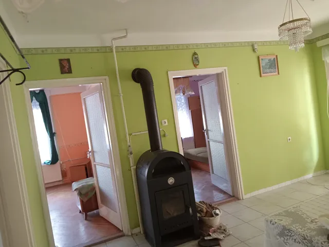 Eladó ház Tab 174 nm