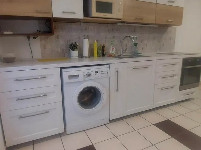 Kiadó ház Budapest IX. kerület 60 nm