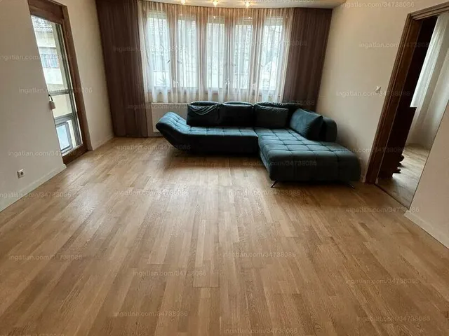 Eladó lakás Kecskemét, Belváros, Dellő utca 99 nm