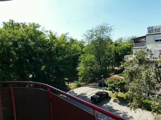 Kiadó lakás Budapest X. kerület, Kőbányai út 48 nm