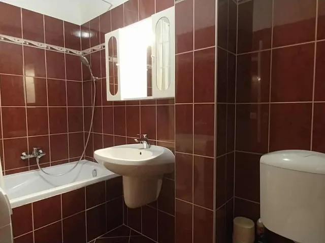 Kiadó lakás Budapest X. kerület, Kőbányai út 48 nm