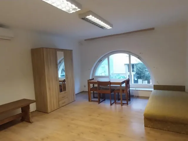 Kiadó lakás Budapest VII. kerület, Hársfa utca 76 nm
