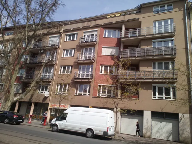 Kiadó garázs Budapest IX. kerület, Belső Ferencváros, 40-44 14 nm