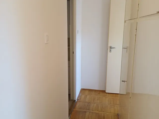 Kiadó lakás Budapest XV. kerület, Mézeskalács tér 56 nm