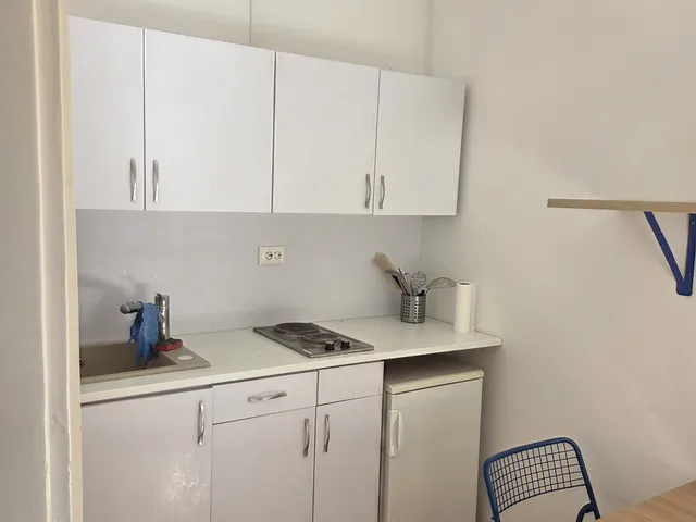 Kiadó lakás Budapest VIII. kerület, II. János Pál pápa tér 36 nm