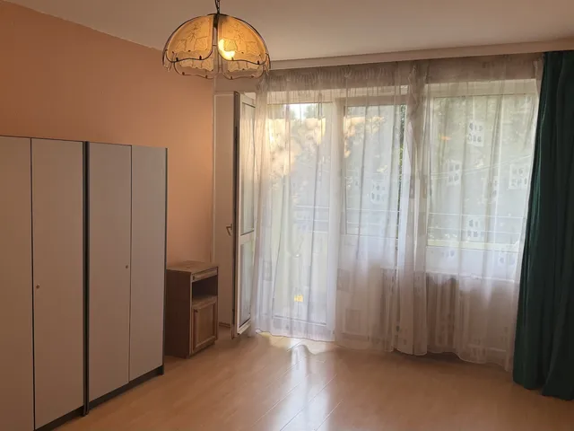 Eladó lakás Tatabánya, Gál István-lakótelep 30 nm