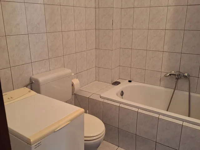 Kiadó lakás Budapest IX. kerület, Lónyay utca 34 nm