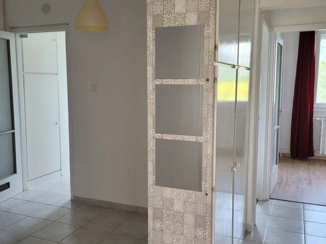 Kiadó lakás Budapest III. kerület, Bálint György utca 57 nm