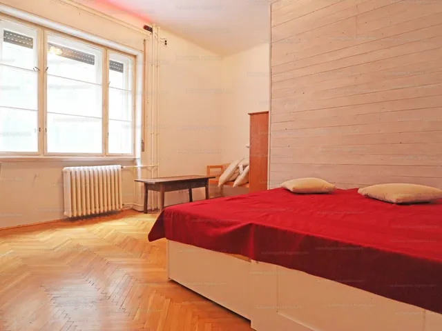 Kiadó lakás Budapest VIII. kerület, Déri Miksa 6 102 nm