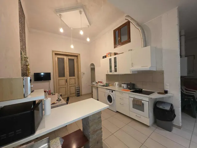 Kiadó lakás Budapest X. kerület, Hölgy utca 81 nm