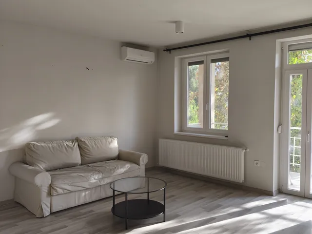 Kiadó lakás Budapest XI. kerület, Somlói út 82 nm