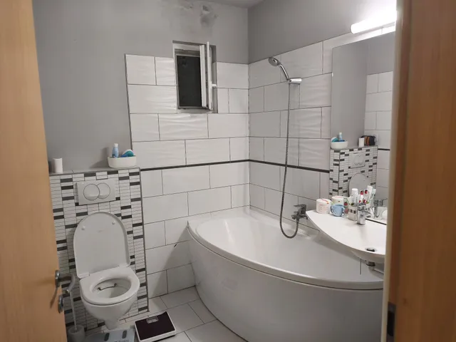 Kiadó lakás Budapest XI. kerület, Somlói út 82 nm