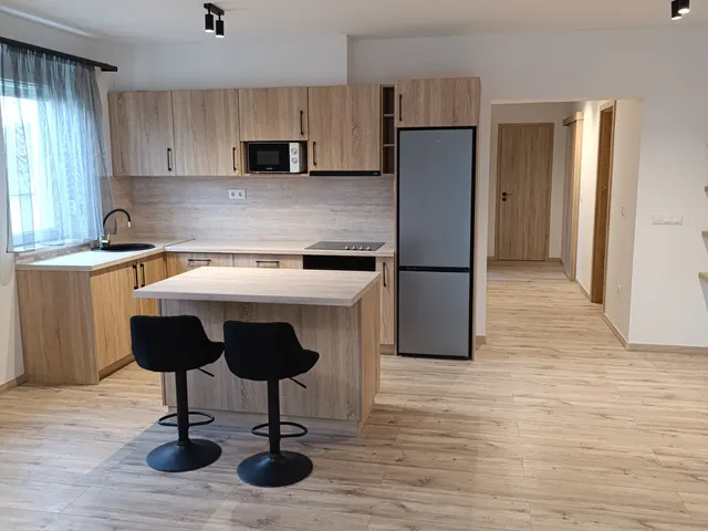 Eladó lakás Eger, Sugár István utca 7. 106 nm