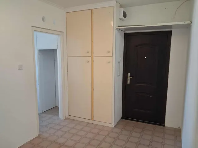 Kiadó lakás Budapest III. kerület, Jós utca 51 nm