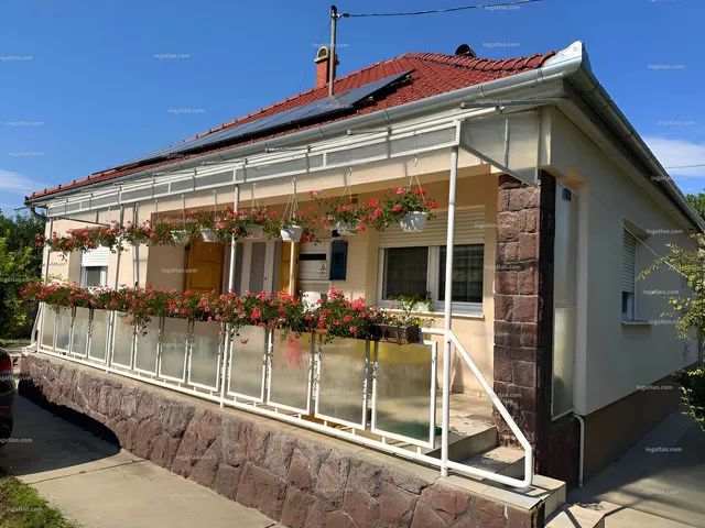 Eladó ház Kunszentmiklós 180 nm