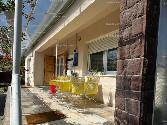 Eladó ház Kunszentmiklós, Dózsa György utca 180 nm