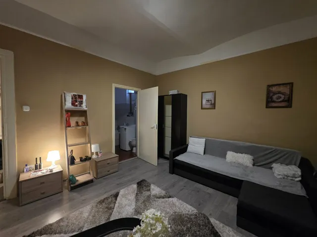 Eladó lakás Budapest IX. kerület, Üllői út 95 28 nm