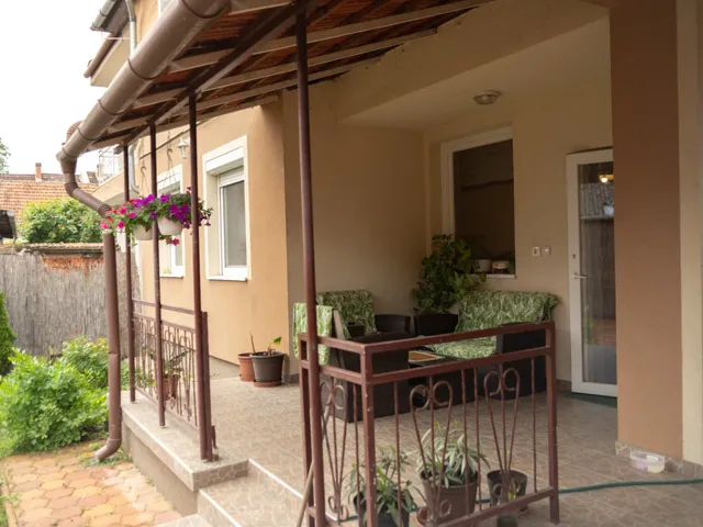 Eladó ház Békéscsaba, Belváros 150 nm