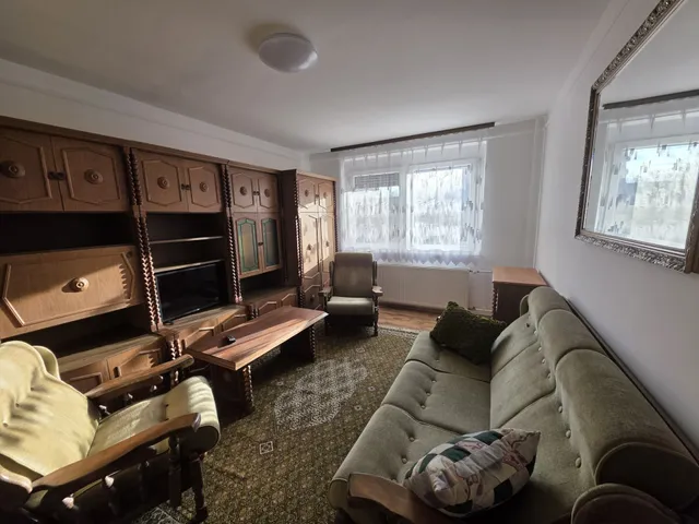 Kiadó lakás Budapest XXI. kerület, Kossuth Lajos utca 75 nm