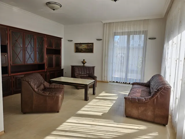 Kiadó lakás Budapest XIV. kerület, Szugló utca 103 nm