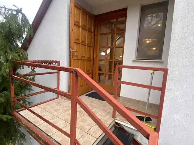 Eladó ház Nagykovácsi, Erdő utca 149 nm