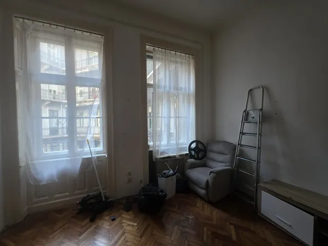 Eladó lakás Budapest VII. kerület, Rottenbiller utca 31 nm