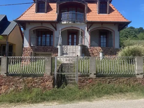 Eladó ház Fonyód 287 nm