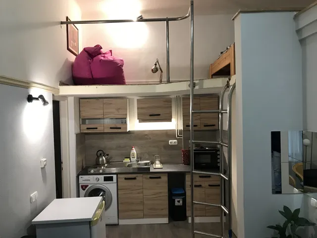 Kiadó lakás Budapest I. kerület, Országház utca 30 nm