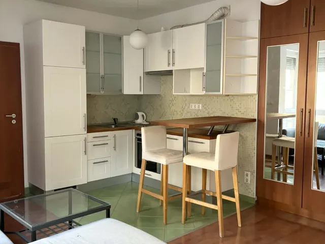 Kiadó lakás Budapest III. kerület, Óbuda 39 nm