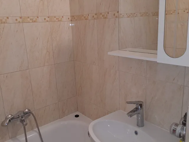 Kiadó lakás Budapest XVIII. kerület, Építő utca 43 nm