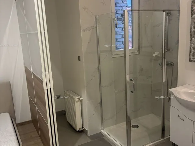 Eladó lakás Budapest VI. kerület, Csengery utca 61. 99 nm